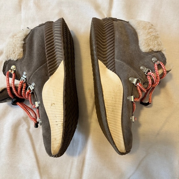 Sorel 5 Out N About III Conquest Ankle Boots ~ Waterproof Outdoor Hiking - Picture 7 of 9